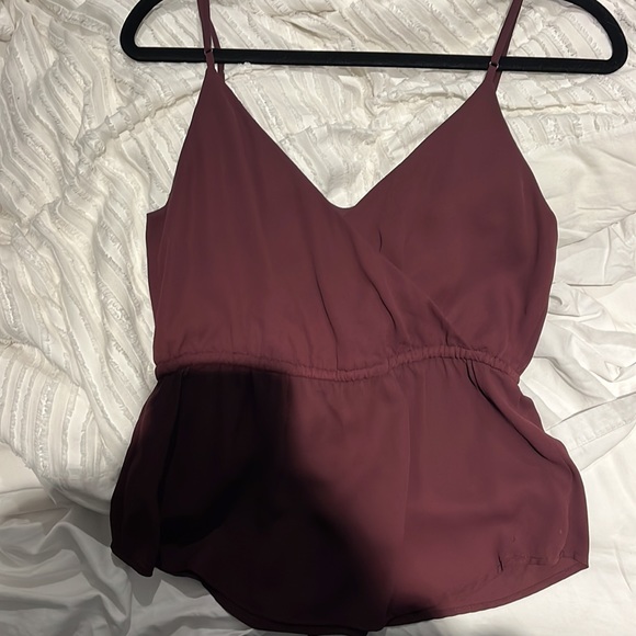 Barely worn artizia tank burgundy - Picture 4 of 4
